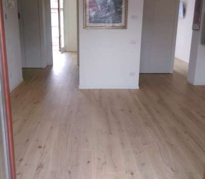 Parquet di quercia rustica naturalizzata